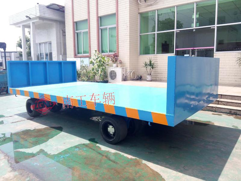 20吨前后护栏重型爱体育官方网站