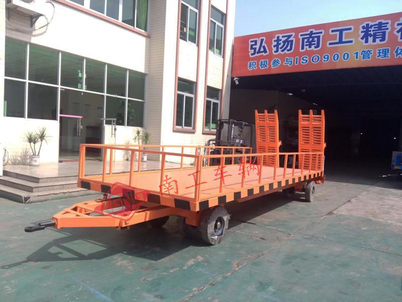 挖机 铲车 吊机用10吨全挂爱体育官方网站