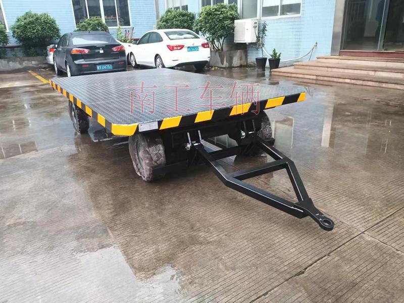5吨无动力叉车牵引爱体育官方网站
