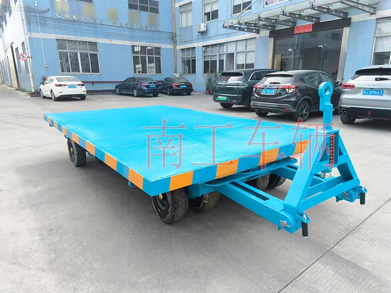 9吨爱体育官方网站 无动力牵引工具拖车