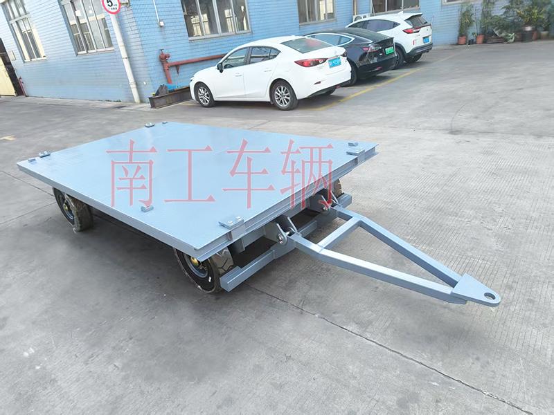 3吨小型牵引爱体育官方网站 全挂车