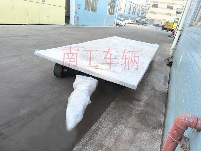 6吨骨架式牵引爱体育官方网站 简易包装图