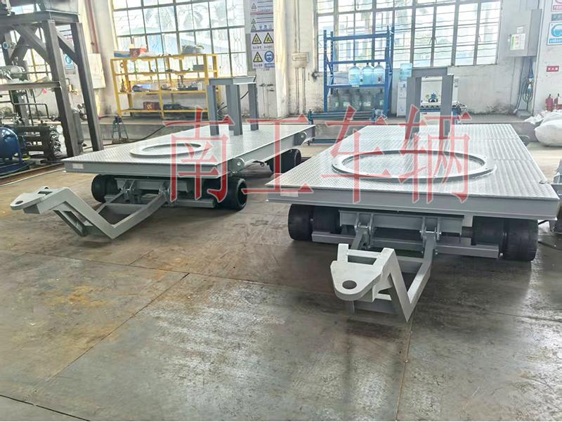 5吨牵引爱体育官方网站 带上装架工具拖车
