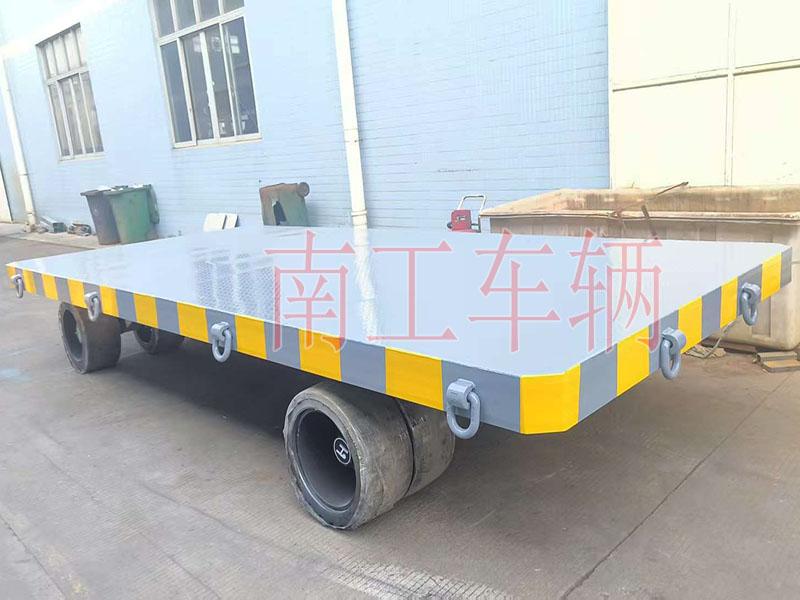 25吨重型牵引爱体育官方网站 全挂式无动力工具拖车
