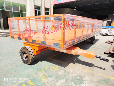 1675990562960390.jpg 5吨护栏型爱体育官方网站 全挂车4I.jpg