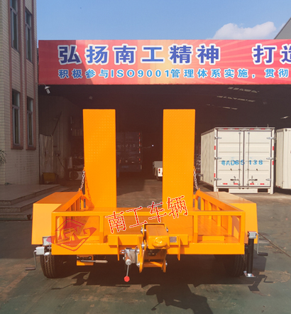 3吨ATV爱体育官方网站 小轿车拖车5I.jpg