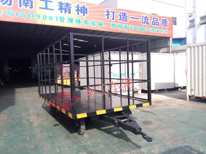 3吨高护栏无动力全挂爱体育官方网站黑色1I.jpg