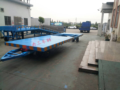 15吨可伸缩型爱体育官方网站3I.jpg