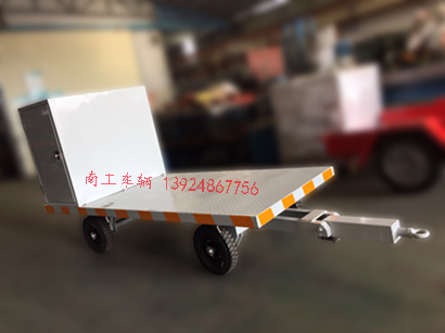 带工具柜1吨爱体育官方网站1I.jpg