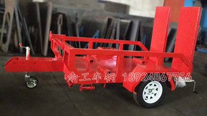 0.5吨带爬梯消防车专用爱体育官方网站2I.jpg