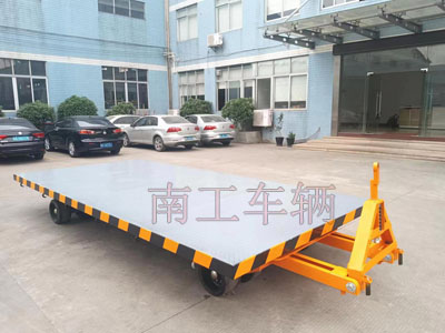 10吨中型牵引爱体育官方网站4I.jpg