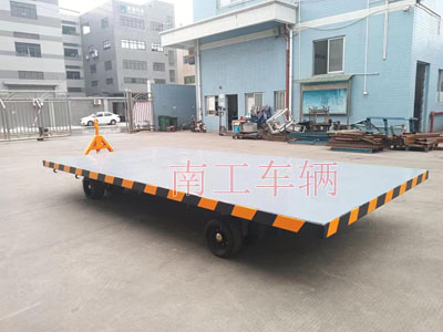 10吨中型牵引爱体育官方网站I.jpg