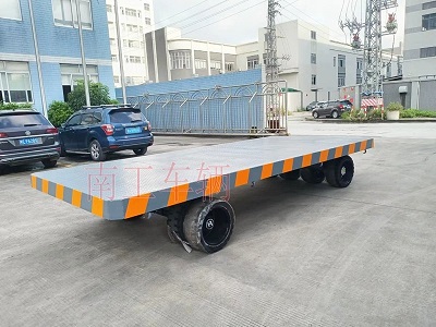 25吨重型牵引爱体育官方网站5I.jpg