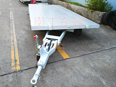 大型船体运输爱体育官方网站3I.jpg