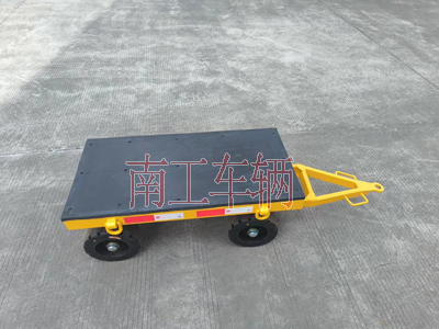 2吨小型爱体育官方网站带胶垫1I.jpg