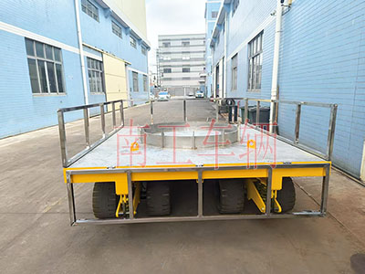 25吨重型爱体育官方网站带圆型不锈钢上装工具拖车7I.jpg