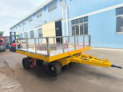 25吨重型爱体育官方网站带圆型不锈钢上装工具拖车8I.jpg