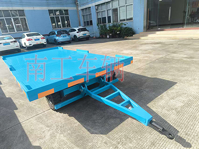 4吨牵引爱体育官方网站 全挂式工具拖车5I.jpg