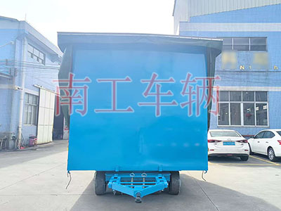 牵引雨篷爱体育官方网站5I.jpg
