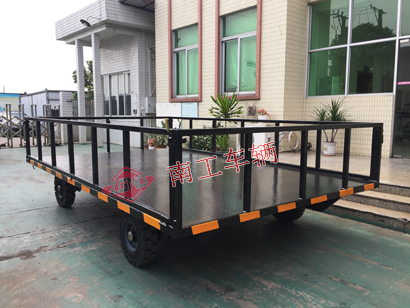 6吨护栏型爱体育官方网站黑色4I.jpg