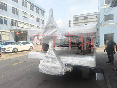 35吨双牵引重型爱体育官方网站 白色1I.jpg