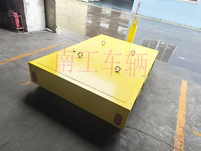 4吨自走式电动爱体育官方网站 牵引拖车3I.jpg