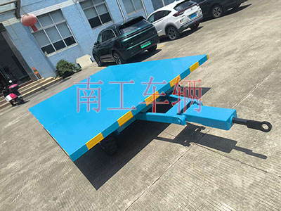 5吨牵引爱体育官方网站工业全挂车2I.jpg
