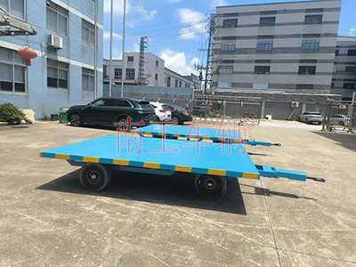 5吨牵引爱体育官方网站工业全挂车5I.jpg